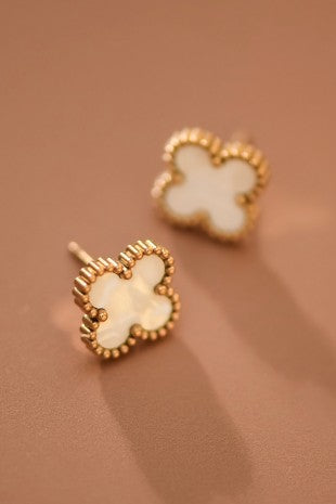 White Clover Studs